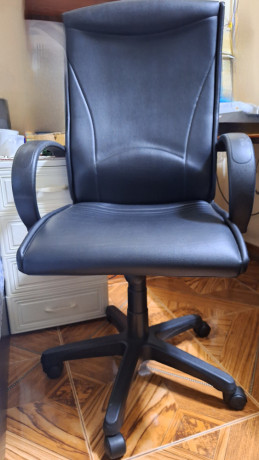 set-of-two-office-chair-for-sale-big-0